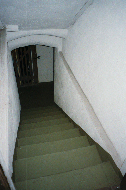 Bild: Treppe zum Keller